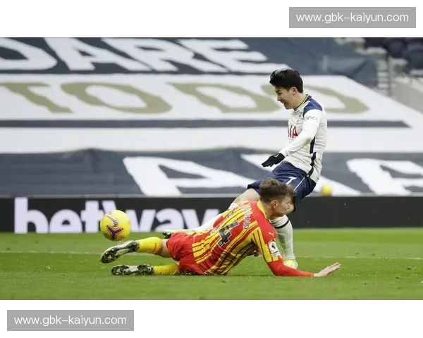 白百合绽放，铁军崛起：热刺与西布罗姆的英超史诗再续